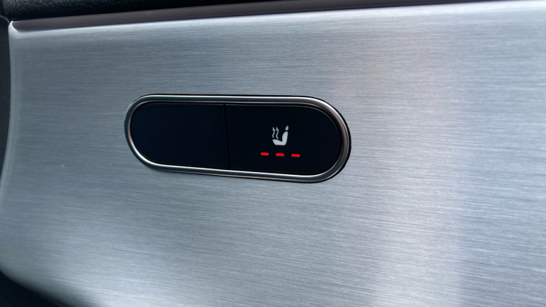 Mercedes-Benz CLA 200 AMG Line Premium Plus 4dr Tip Auto Petrol Saloon